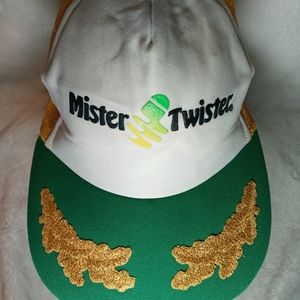 VINTAGE 1980s Mister Twister Trucker Snapback Cap